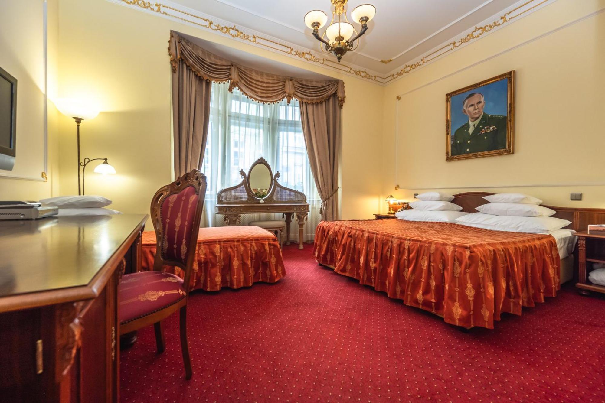Hotel General Old Town Prague Exterior photo